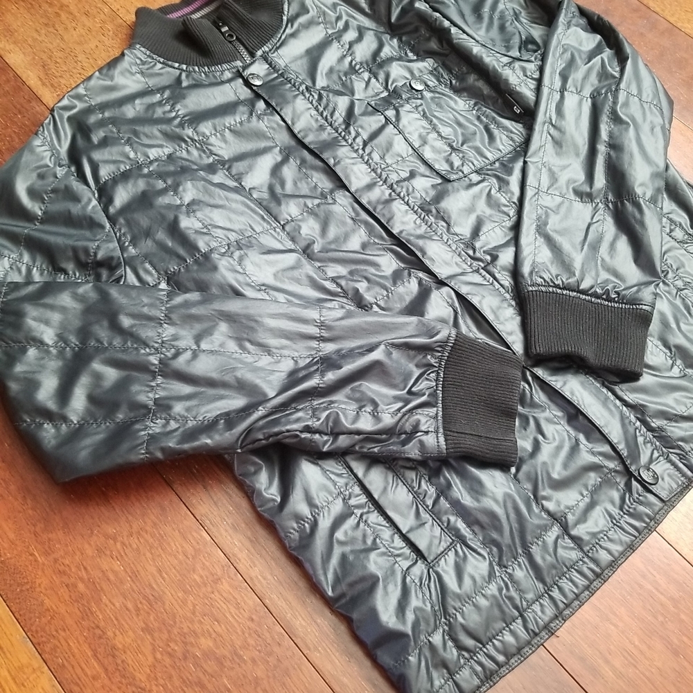 DC | Windbreaker Jacket - Picture 3 of 9